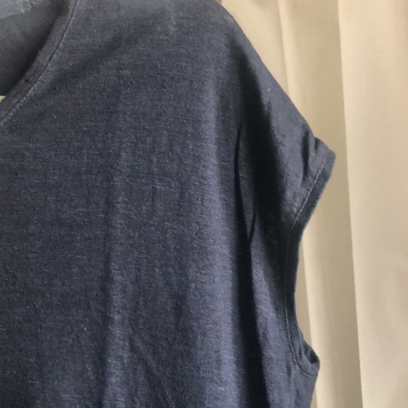 100% Linen Black Tee - Picture 3 of 7